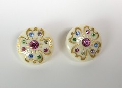 Multicolor Rhinestone Off White Thermoplastic Round Clip-on Earrings vintage