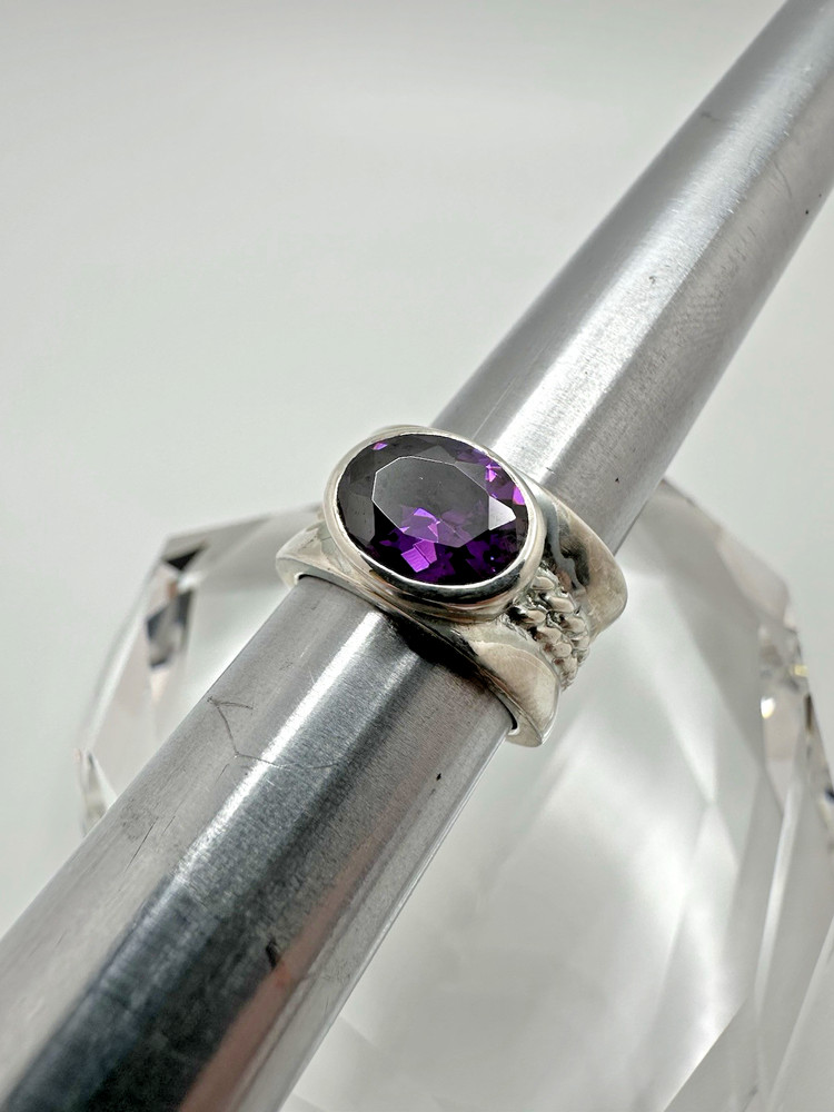 Vintage Sterling Silver Amethyst Chain Ring Size 5 JB23