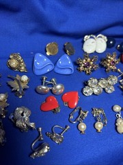 Vintage Lot Clip /Screwback Earrings Dangle Drop Huggie Crystal Pearl L26