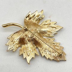Vintage Sarah Coventry Brooch Natures Choice Maple Leaf Original Box