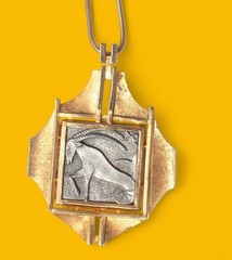 VINTAGE Luca Razza Gold Tone Capricorn Zodiac Runway Pendant Necklace Signed