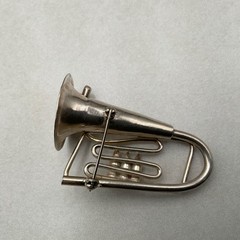 Vintage Silver Tone Trumpet Horn Brooch Music Instrument Pin Minimalist Jazz