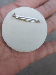 Vintage Pottery Snowman Brooche Mid Century Novelty Pin