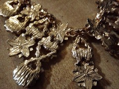 Burgundy Crystal Rhinestone Bib Statement Necklace Gold Tone 18-20″ Cocktail VGC