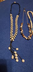 Vintage Mod Freshwater Pearl Jewlery Lot Of 8.