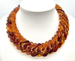 Vtg Butterscotch & Carmel ChunkyLucite Chain Link Choker Necklace Made in Taiwan