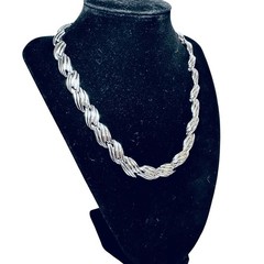 Vintage Trifari Necklace Textured Silver Tone Choker Collar 15 inch