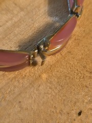 Karu Vintage Thermoset Choker Gold Tone 17.5 Pink Classic Necklace Costume