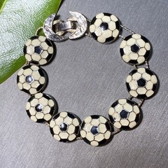 FIFA Soccer Ball Vintage Bracelet Sports Estate Jewelry Pre-Owned 7″ Foldover