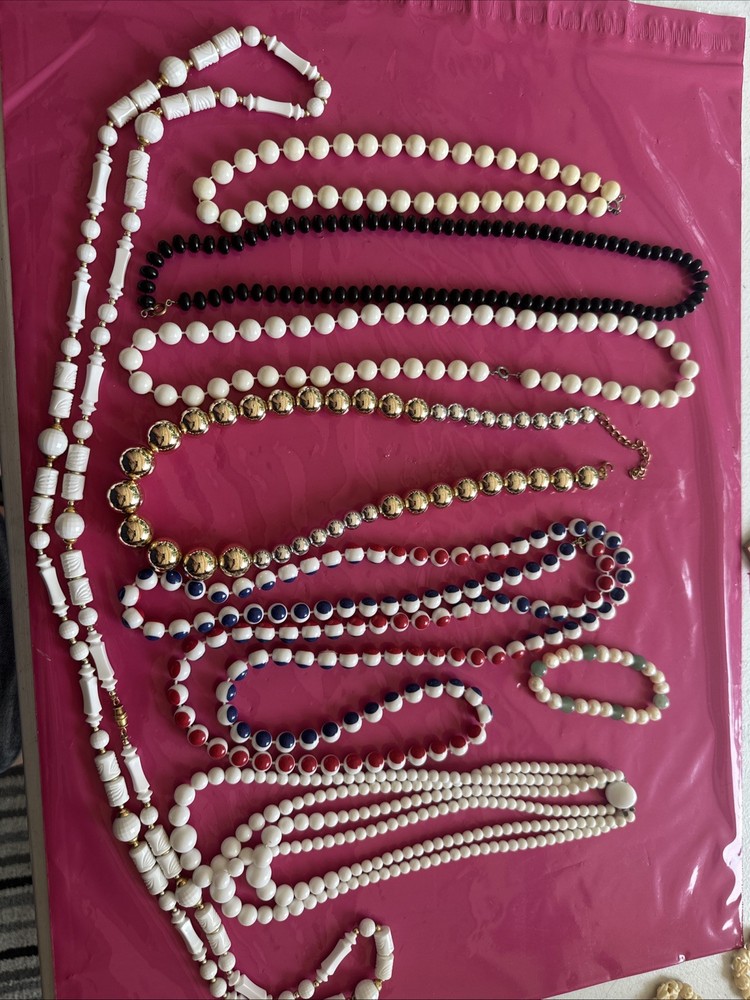Lot Of Seven Vintage Bead Necklaces And One Bracelet All Nice Wearable Jewelry