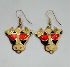 Vintage Edgar Berebi Gold Tone Enamel Cow Sunglasses Dangle Pierced Earrings