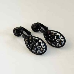 Vintage Jet Black Rhinestone Ladies Clip On Dangle Drop Earrings