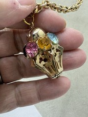 Gold Tone VTG Rhinestone 3D Flower Basket Pendant Necklace LOOK