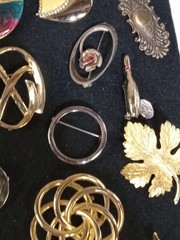 Vintage To Modern Costume Jewlery Pins Lot Of 30+ Pins