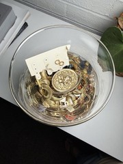 7.6 Lb Mixed Gold Tone & Silver Tone Jewelry Lot Necklaces Earrings Bracelets