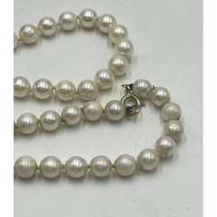 Vintage 14K Yellow Gold Clasp Hand Knotted Cultured Cream Pearl Necklace As Is