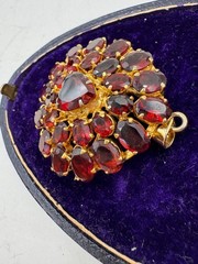 VICTORAN GENUINE RED ALMANDINE GARNET BROOCH PENDANT LRG MULTI TIERED HEART STN