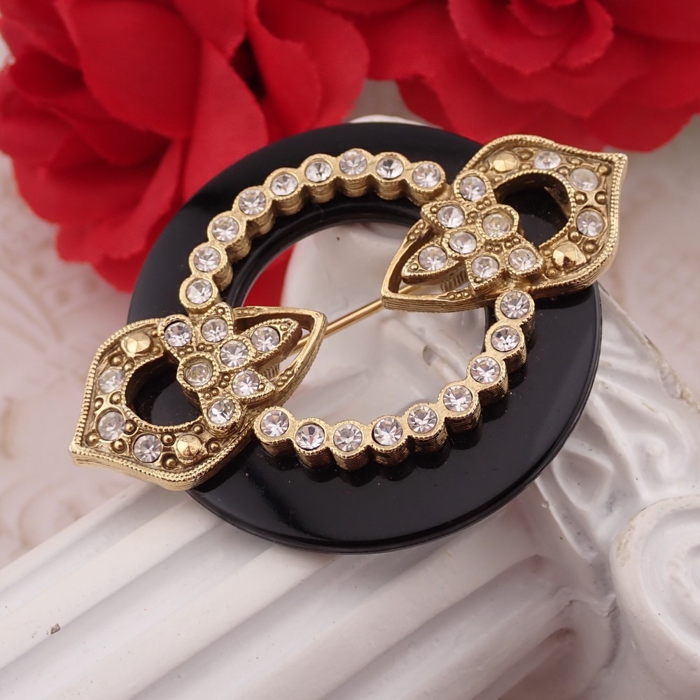 Vintage Black Resin Clear Rhinestone Ring Gold Tone Pin Brooch