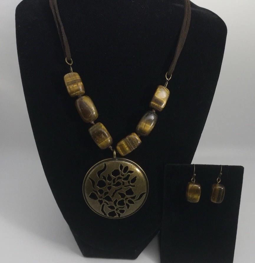 Avon Boho Tiger Eye Bead Suede Cord Brass Pendant Necklace Earring Set
