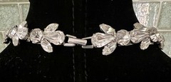 FABULOUS BRIGHT CRYSTALS RHINESTONES NECKLACE BY DESIGNER MARIE FERRA GORGEOUS