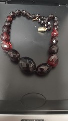 VINTAGE Tested Ruby Red CHERRY 30g AMBER BAKELITE FACETED BEADED 16″ NECKLACE
