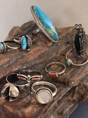 LG STERLING MIXED JEWELRY LOT-ZUNI NAVAJO MEXICO-TURQUOISE LAPIS CORAL-SOUTHWEST