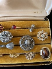 Vintage Jewelry Ring Lot Sarah Coventry, Barclay, Avon, Park Lane, Mele Lot 115