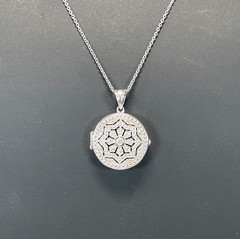 Vintage Avon Silver Tone Filigree Locket Necklace w/Floral Design & Rhinestones