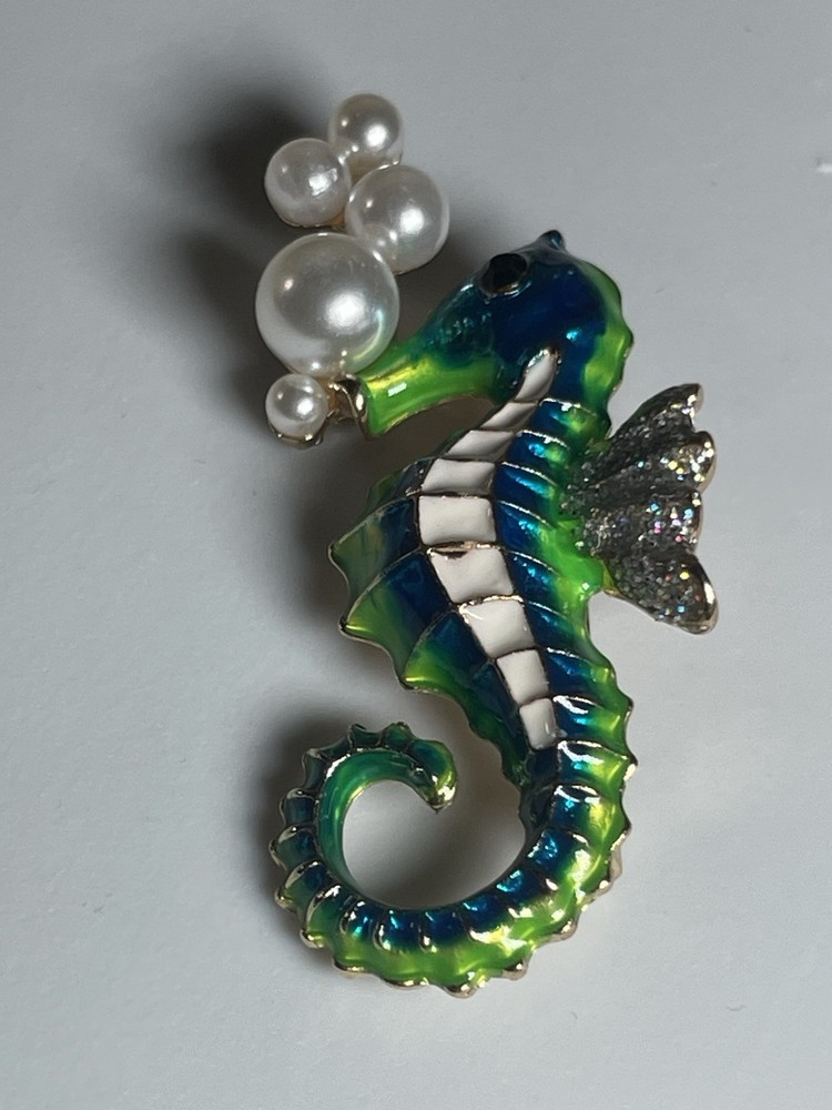 Blue Green Enamel Seahorse Brooch Pin Faux Pearl Rhinestone Gold Tone Ocean