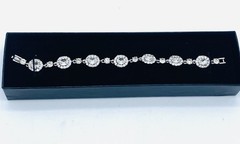Vintage LC Lauren Conrad Clear Rhinestone Silver Toned Bracelet E2