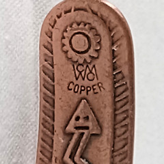 Wheeler Manufacturing Co. solid copper petite cuff embossed arrows 2 1/8″ dia