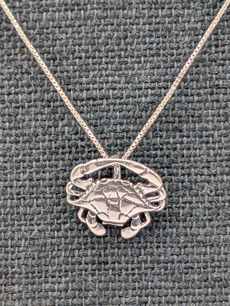 Vintage 925 Sterling Silver Crab Cancer Zodiac Pendant 17.75″ Box Chain Necklace