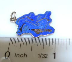 VINTAGE LEAVENS STERLING SILVER BLUE ENAMEL MAP OF BAHAMAS ISLANDS CHARM