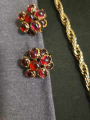 Vtg Crown Trifari (C) Renaissance Teardrop Cranberry Glass Necklace Set ~ Signed