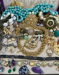 Vintage Estate Costume Jewelry Lot ! TRIFARI , SARAH COV and more!