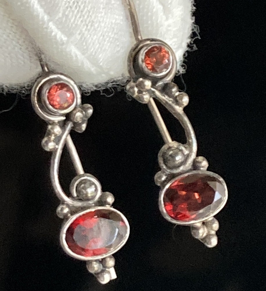 Vintage Sterling Silver Earrings 925 Drop Ladies ~ 1 Ear Wire Bend Needs Strait