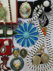Vtg/Now/Deco/Jewelry Lot Locket Cameo 925 Box CROWN TRIFARI SWISS MONET+s/Signed