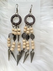 Y2K Bohemian Dangle Wood Beaded Earrings NEW Vintage