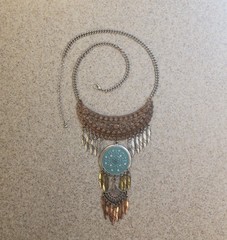 Tribal 18in Bib Necklace Copper And Silver Tone Dangling Feathers Boho Vintage