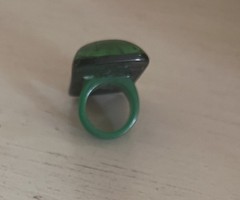 Vintage Chunky Jumbo Large Green Resin Faux Jade Stone Acetate Ring Size 6.5