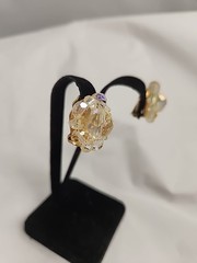 Lisner Vintage Ab Clear Crystal Beaded Cluster Clip-on Earrings Gold-toned