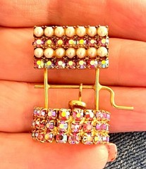 Vintage Figural Wishing Well Rhinestone Pearl Pin