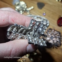 Vintage mixed Costume Jewelry brooch Lot + Etc Rhinestones Hair barrettes Charms