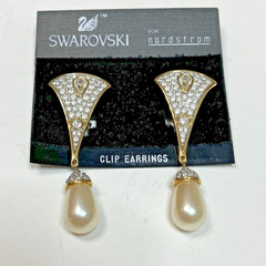 SWAROVSKI Gold Tone Crystal and Briolette Drop Dangle Clip Earrings 2.5 in Long