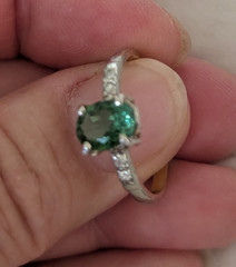 Vintage 14 k White Gold Ring w luminous green tourmaline and 4 Diamonds sz 8.75