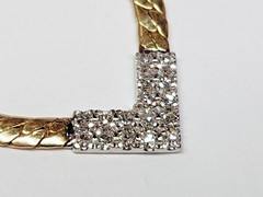 COOL 1980s 13-14k Multi-Tone Gold Herringbone Diamond Pave’ Chevron 16″ Necklace