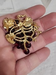Nolan Miller Bordeaux Grape Pin Brooch *MINT NOS W/ ORIGINAL BOX & COA*