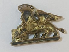 MMA Pendant Pin Lion St Mark Signed Metropolitan Museum Art Estate Jewelry 1984