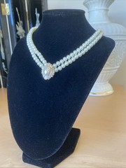 Vintage Pearl Necklace Crystal Halo Pendant Estate Jewelry Pre-Owned Glamourous