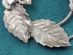 Sterling Silver Brooch, Pin w. 3 Dimensional Butterfly & Leaves: 2.25″ Diameter